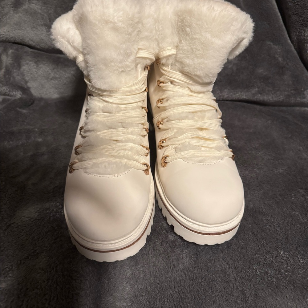 BAMBOO Women's Winter Boots - White - Picture 5 of 6